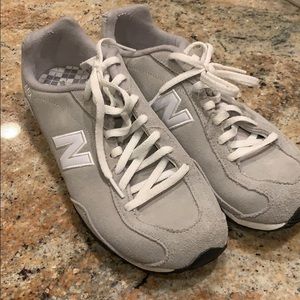New Condition New Balance 442 Sneakers